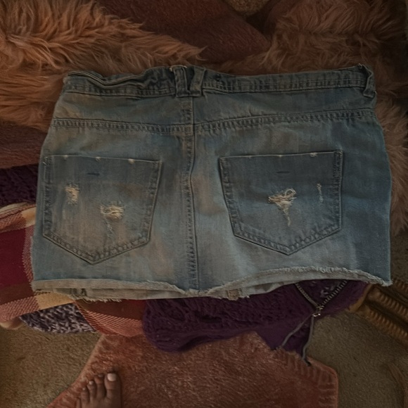 Denim skirt - Picture 2 of 3
